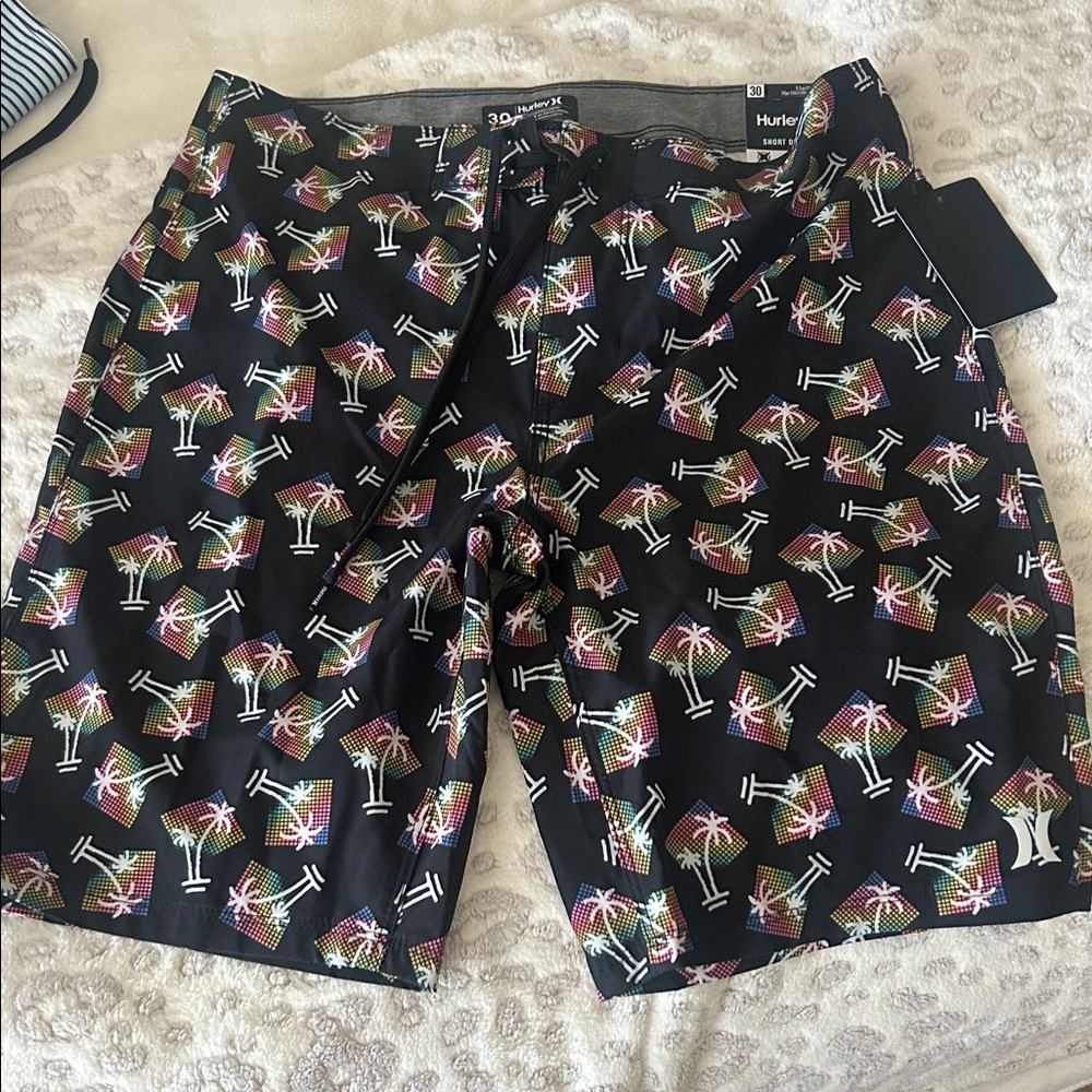 Hurley size 30 brand new board shorts rainbow palm tree print